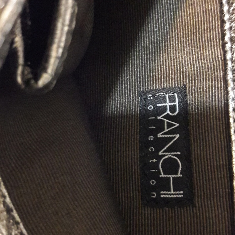 Purse - Picture 3 of 8